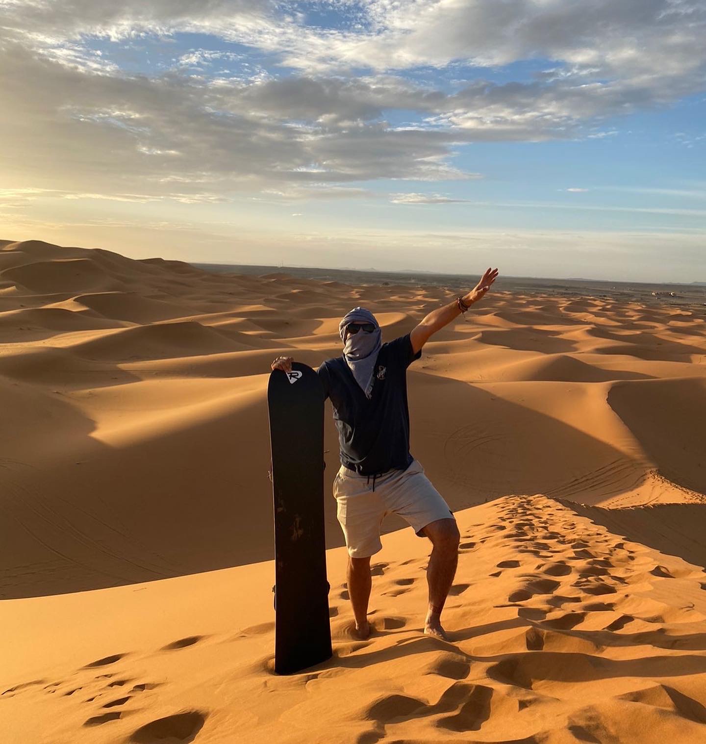 0A0B808A-81AE-47AA-BF9B-7AAEC9B84117